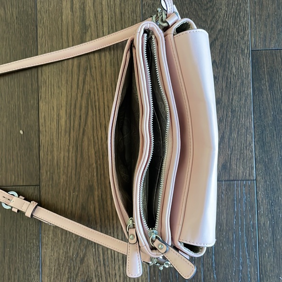 Twelve little peek a boo crossbody pink - Picture 4 of 5